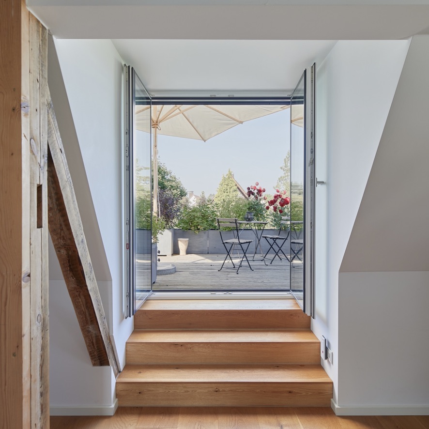 E5C5FD64-6BB4-4458-87D8-D7D45CDBD75E_1_105_c